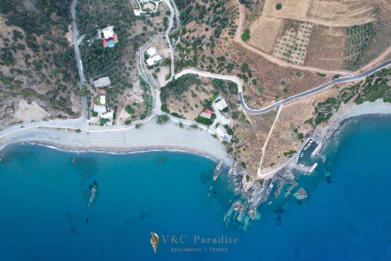 V&C Paradise Apartments Родакинон Екстериор снимка