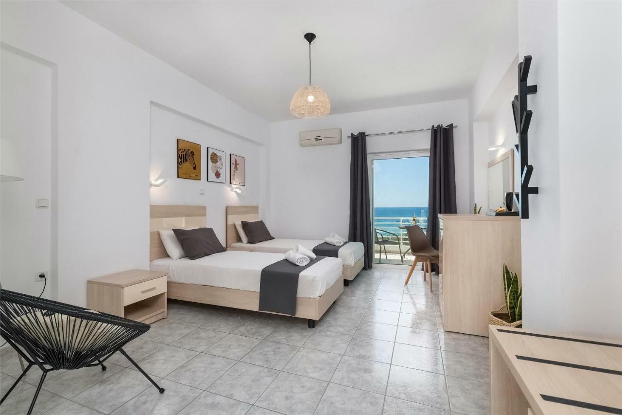 V&C Paradise Apartments Родакинон Екстериор снимка
